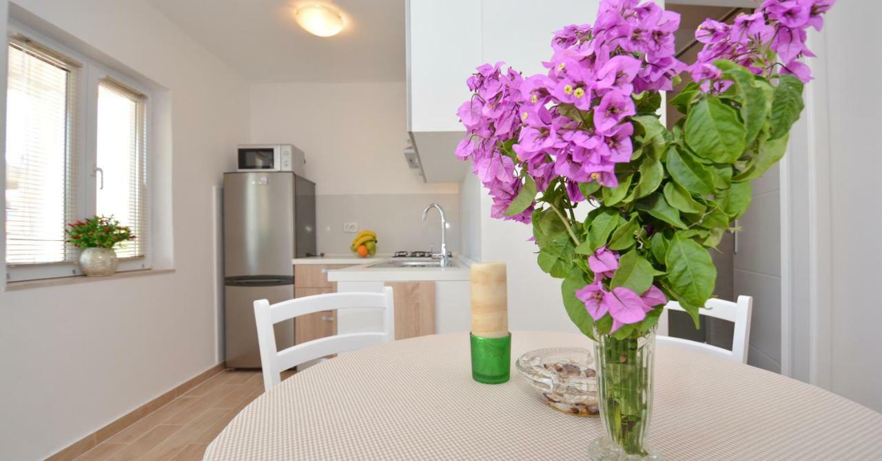 Apartmani Cesarec Basina المظهر الخارجي الصورة