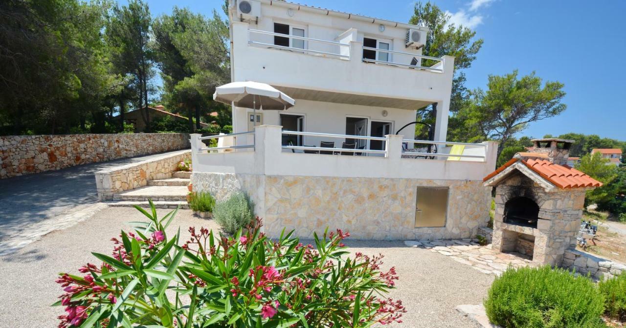 Apartmani Cesarec Basina المظهر الخارجي الصورة
